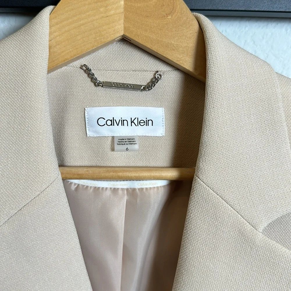 NWT Calvin Klein Cream Suit Jacket - size 6 - Fully Lined - Picture 5 of 9